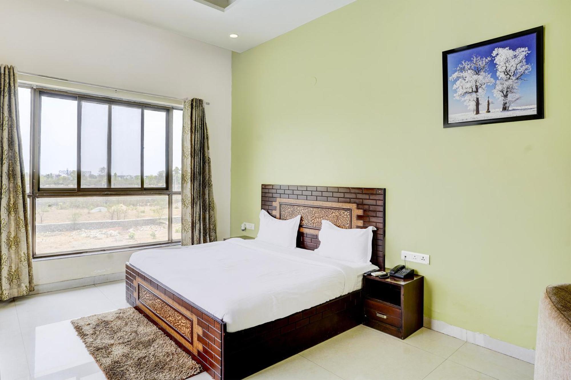 Hotel Amrit Manthan Chittorgarh Zewnętrze zdjęcie